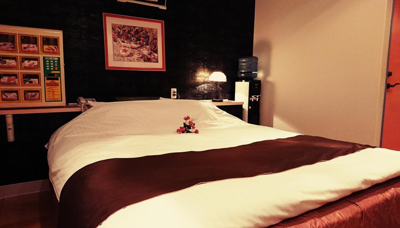 Aloha Inn Aine (Adults Only) Фукучияма Екстериор снимка