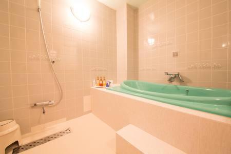 Aloha Inn Aine (Adults Only) Фукучияма Екстериор снимка